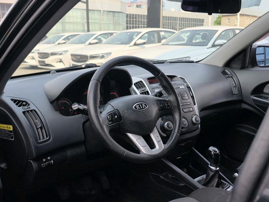 Kia Ceed I Рестайлинг Новосибирск  - изображение 11