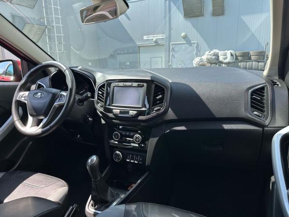 Lada (ВАЗ) XRAY I с пробегом 2018 года, цена 899 900 рублей, 92100 км, хэтчбек, Автокод Объявления