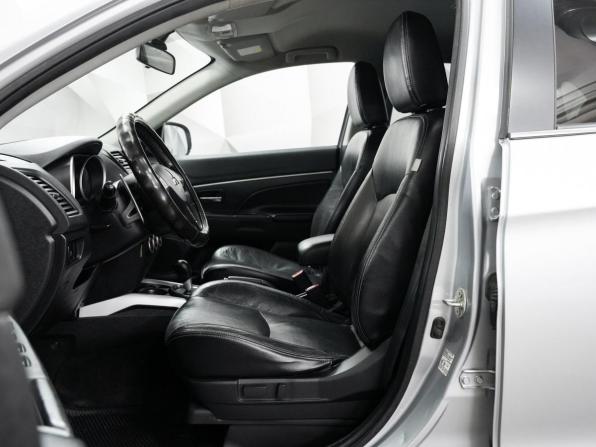 Mitsubishi ASX I с пробегом 2011 года, цена 1 060 000 рублей, 158000 км, внедорожник, Автокод Объявления