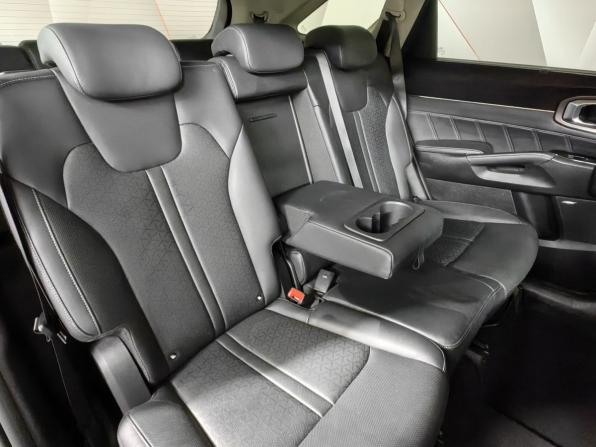 Kia Sorento IV с пробегом 2021 года, цена 3 500 000 рублей, 56561 км, внедорожник, Автокод Объявления