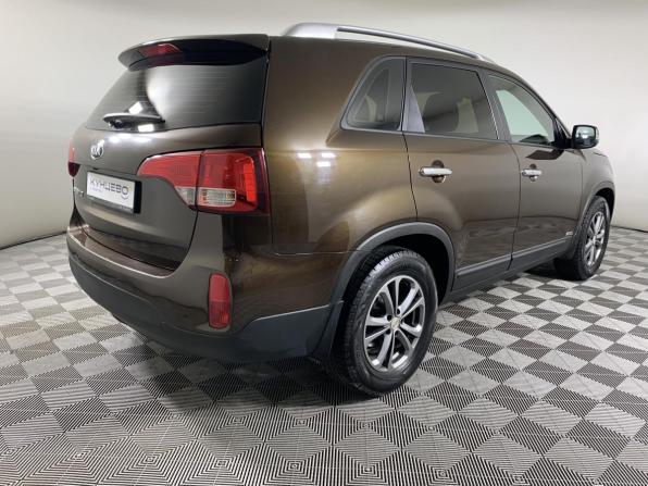 Kia Sorento II Рестайлинг с пробегом 2018 года, цена 2 100 000 рублей, 135829 км, внедорожник, Автокод Объявления