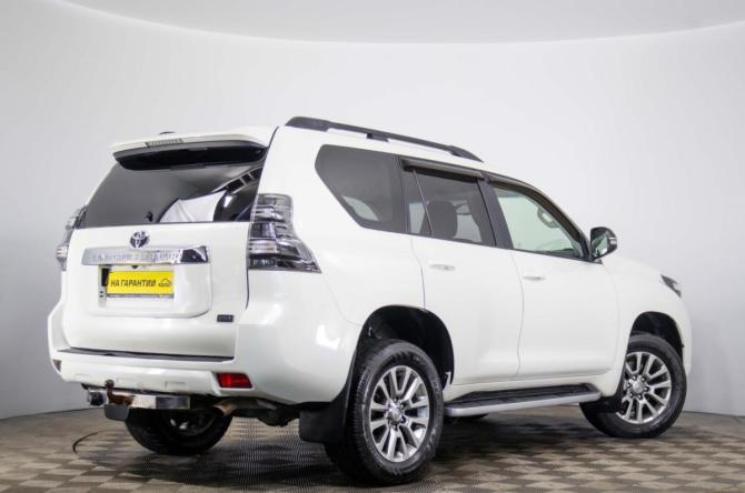 Toyota Land Cruiser Prado 150 Series Рестайлинг 1 с пробегом 2016 года, цена 3 499 000 рублей, 213060 км, внедорожник, Автокод Объявления