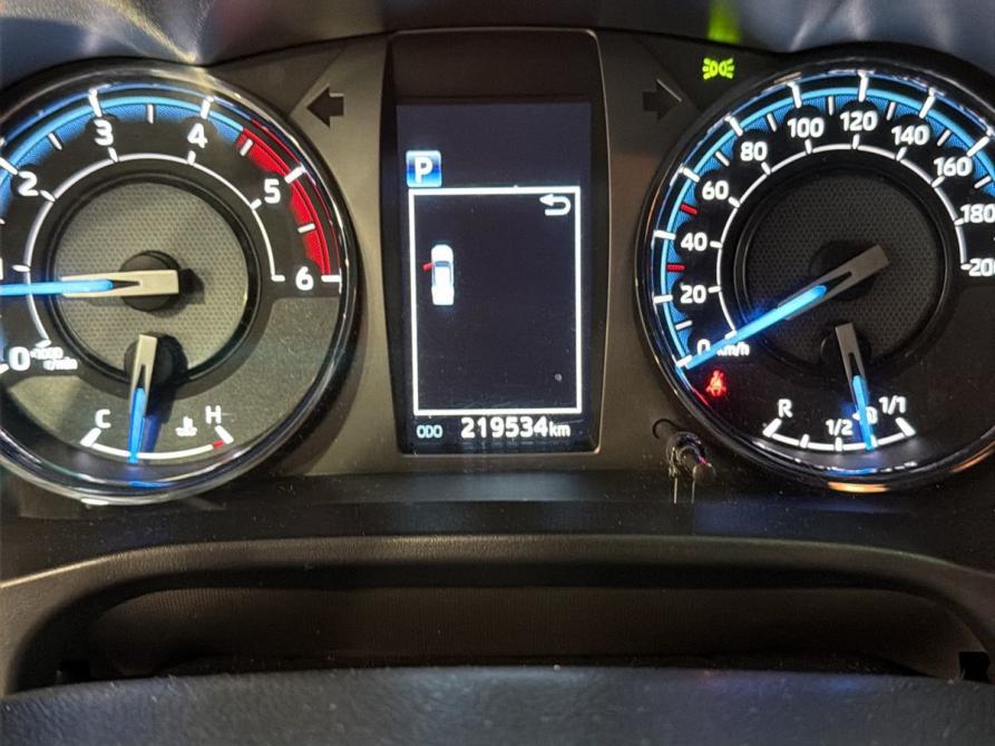 Toyota Hilux VIII Рестайлинг 2 Санкт-Петербург  - изображение 4
