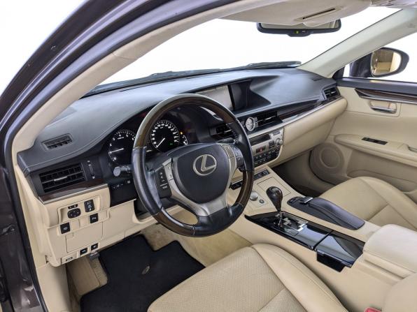 Lexus ES VI с пробегом 2014 года, цена 2 490 000 рублей, 139704 км, седан, Автокод Объявления