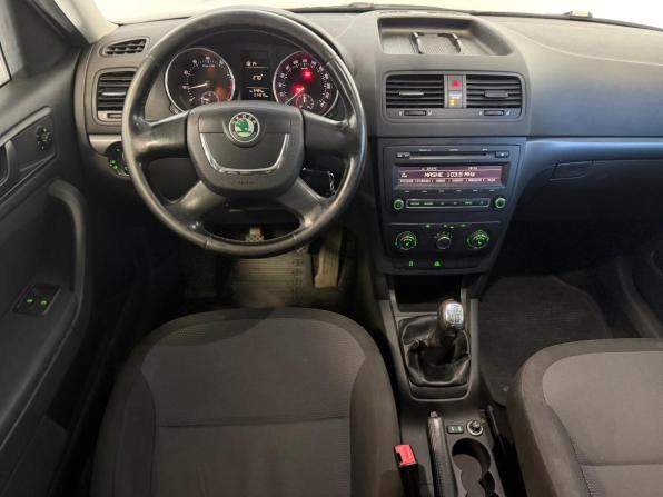 Skoda Yeti I с пробегом 2010 года, цена 750 000 рублей, 314979 км, внедорожник, Автокод Объявления