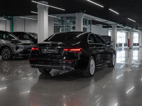 Mercedes-Benz E-Класс V (W213 S213 C238) Рестайлинг с пробегом 2021 года, цена 4 600 000 рублей, 30311 км, седан, Автокод Объявления