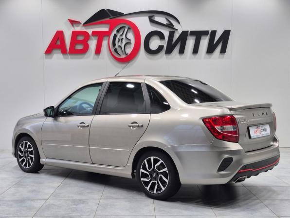Lada (ВАЗ) Granta I Рестайлинг с пробегом 2022 года, цена 900 000 рублей, 28000 км, седан, Автокод Объявления