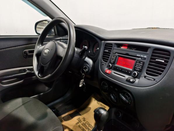 Kia Rio II Рестайлинг с пробегом 2011 года, цена 595 000 рублей, 167606 км, седан, Автокод Объявления