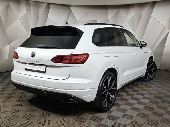 Volkswagen Touareg III с пробегом 2021 года, цена 6 800 000 рублей, 92971 км, внедорожник, Автокод Объявления