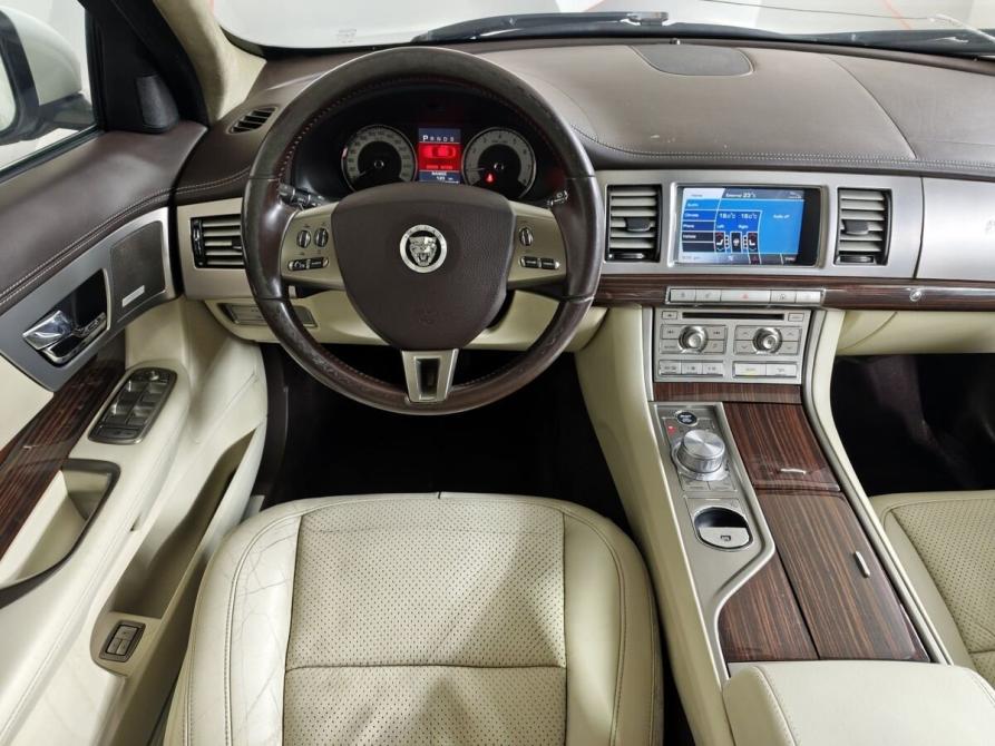 Jaguar XF I Москва  - изображение 18