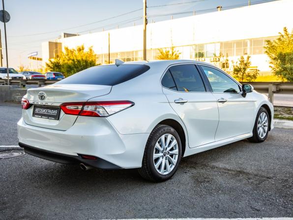Toyota Camry VIII (XV70) с пробегом 2019 года, цена 2 898 000 рублей, 60396 км, седан, Автокод Объявления