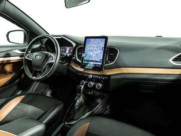 Lada (ВАЗ) Vesta I Рестайлинг (NG) с пробегом 2024 года, цена 1 377 250 рублей, 50000 км, универсал, Автокод Объявления