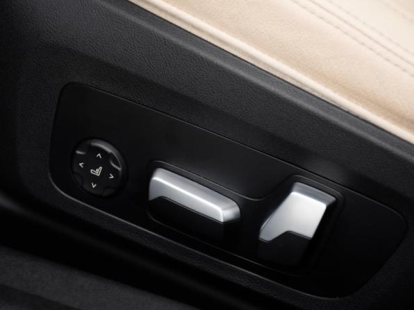 BMW 3 серии VII (G2x) Рестайлинг с пробегом 2022 года, цена 4 998 000 рублей, 57938 км, седан, Автокод Объявления