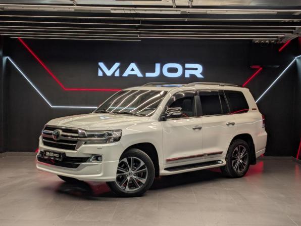 Toyota Land Cruiser 200 Series Рестайлинг 2 с пробегом 2019 года, цена 7 550 000 рублей, 132326 км, внедорожник, Автокод Объявления