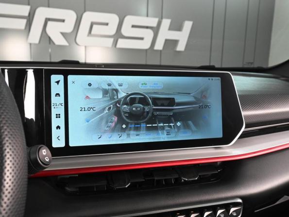 Geely Coolray I Рестайлинг с пробегом 2024 года, цена 2 179 000 рублей, 25505 км, внедорожник, Автокод Объявления