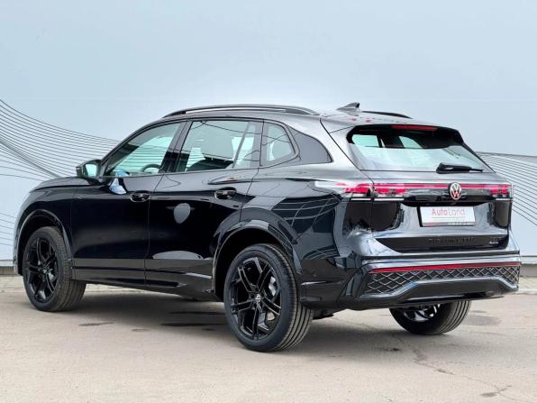 Volkswagen Tiguan III (China Market) с пробегом 2026 года, цена 4 700 000 рублей, 10 км, внедорожник, Автокод Объявления
