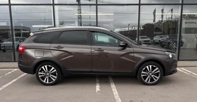 Lada (ВАЗ) Vesta I с пробегом 2018 года, цена 1 089 000 рублей, 97389 км, универсал, Автокод Объявления