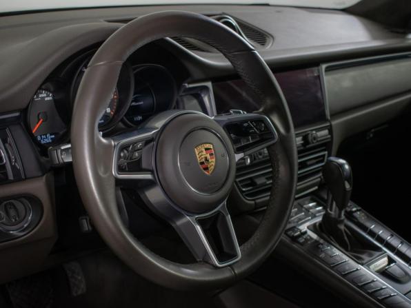 Porsche Macan I Рестайлинг с пробегом 2019 года, цена 4 800 000 рублей, 81500 км, внедорожник, Автокод Объявления