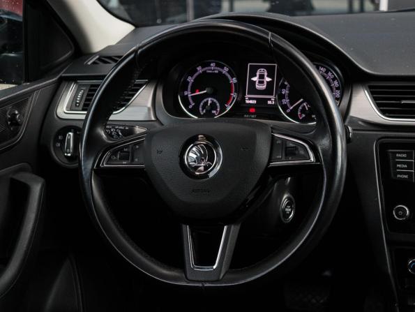 Skoda Rapid I Рестайлинг с пробегом 2019 года, цена 1 590 000 рублей, 164822 км, лифтбек, Автокод Объявления