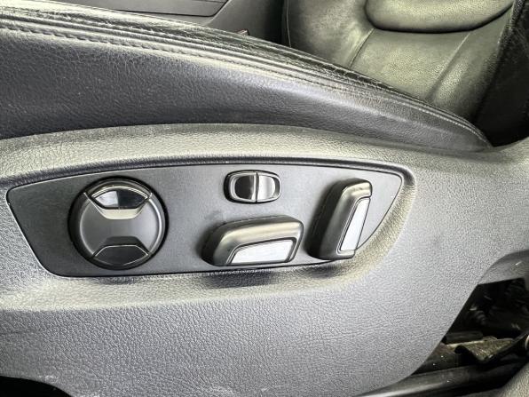 Volkswagen Touareg II с пробегом 2014 года, цена 2 199 000 рублей, 280512 км, внедорожник, Автокод Объявления