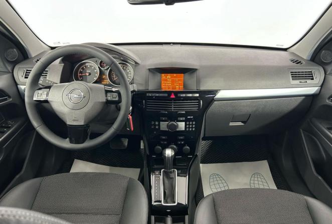 Opel Astra H Рестайлинг с пробегом 2014 года, цена 750 000 рублей, 153012 км, хэтчбек, Автокод Объявления