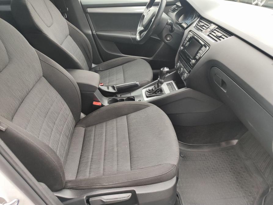 Skoda Octavia III (A7) Москва  - изображение 9