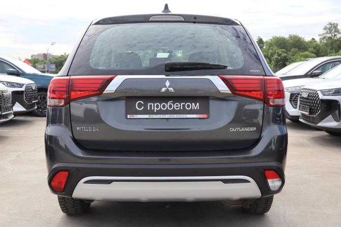 Mitsubishi Outlander III Рестайлинг 3 с пробегом 2020 года, цена 2 229 000 рублей, 70000 км, внедорожник, Автокод Объявления