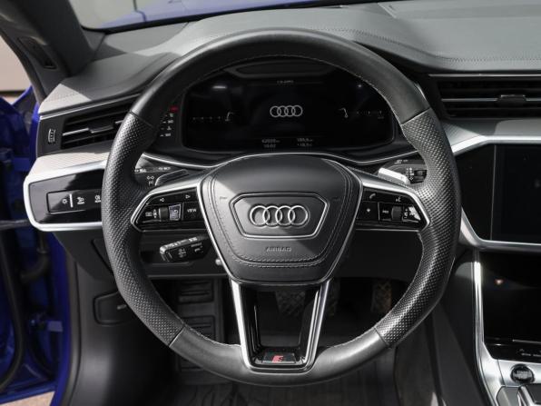 Audi A7 II (4K) с пробегом 2021 года, цена 5 600 000 рублей, 62018 км, лифтбек, Автокод Объявления
