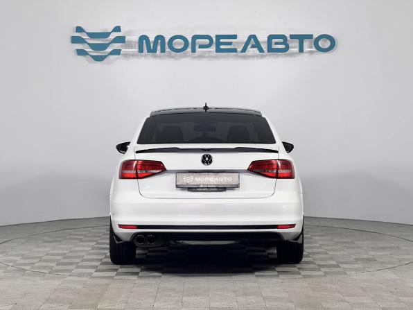 Volkswagen Jetta VI Рестайлинг с пробегом 2015 года, цена 1 100 000 рублей, 166500 км, седан, Автокод Объявления