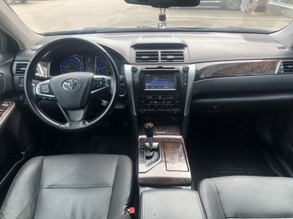 Toyota Camry VII (XV50) Рестайлинг с пробегом 2015 года, цена 1 560 000 рублей, 304103 км, седан, Автокод Объявления
