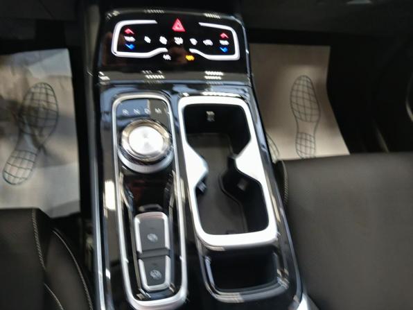 JAC JS6 с пробегом 2024 года, цена 2 959 000 рублей, 10 км, внедорожник, Автокод Объявления