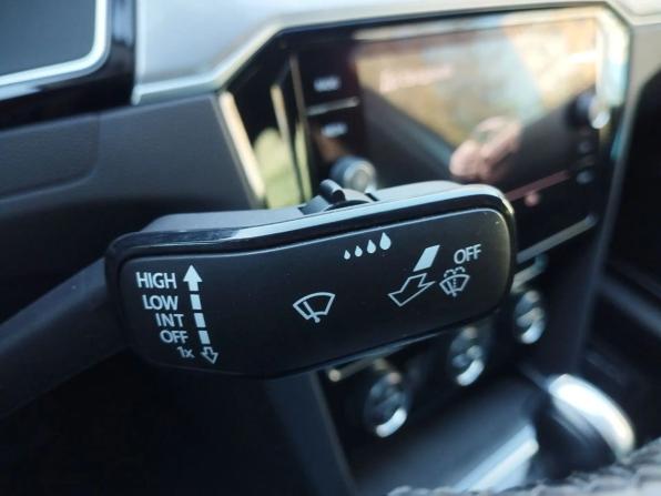 Volkswagen Passat B8 Рестайлинг с пробегом 2020 года, цена 2 359 000 рублей, 140285 км, седан, Автокод Объявления