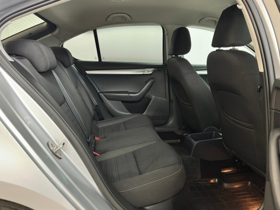 Skoda Octavia III (A7) Рестайлинг Москва  - изображение 12