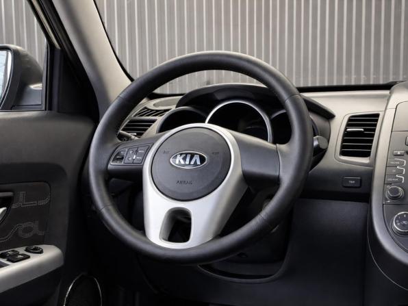 Kia Soul I Рестайлинг с пробегом 2013 года, цена 847 000 рублей, 157185 км, хэтчбек, Автокод Объявления