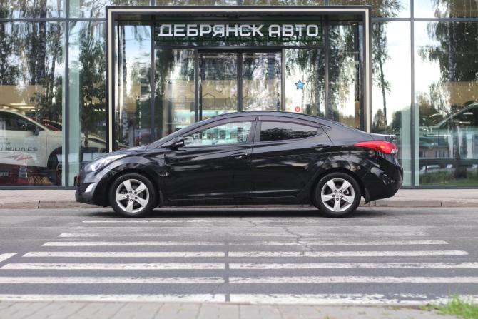 Hyundai Elantra V (MD) Рестайлинг с пробегом 2013 года, цена 1 230 000 рублей, 173641 км, седан, Автокод Объявления