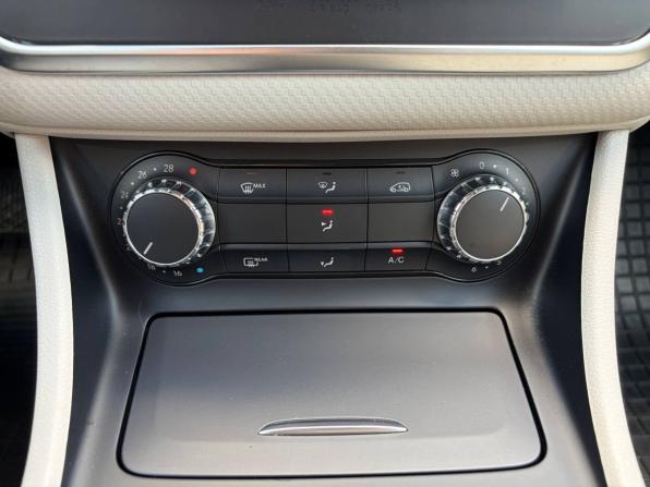 Mercedes-Benz A-Класс III (W176) с пробегом 2014 года, цена 1 685 000 рублей, 23600 км, хэтчбек, Автокод Объявления