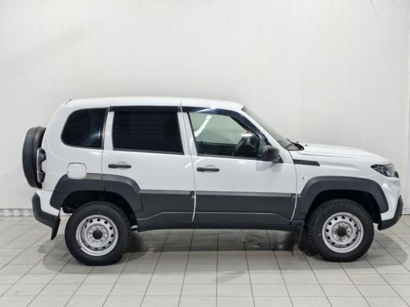 Lada (ВАЗ) Niva Travel I с пробегом 2024 года, цена 1 028 000 рублей, 25009 км, внедорожник, Автокод Объявления