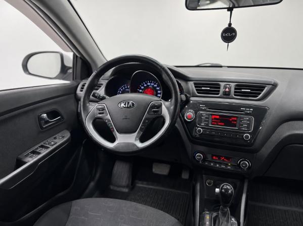 Kia Rio III Рестайлинг с пробегом 2016 года, цена 1 170 500 рублей, 154728 км, седан, Автокод Объявления