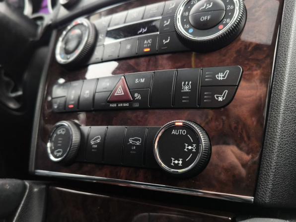 Mercedes-Benz GL-Класс I (X164) Рестайлинг с пробегом 2012 года, цена 1 350 000 рублей, 270254 км, внедорожник, Автокод Объявления