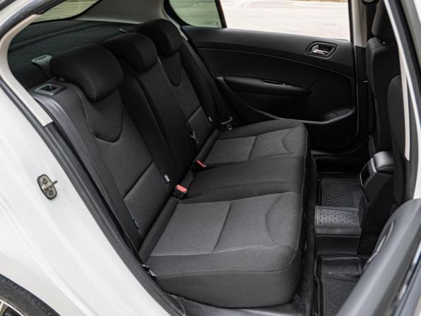 Peugeot 408 I с пробегом 2012 года, цена 660 000 рублей, 188613 км, седан, Автокод Объявления
