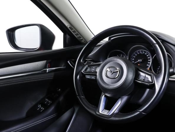 Mazda 6 III (GJ) Рестайлинг 2 с пробегом 2022 года, цена 3 056 000 рублей, 12598 км, седан, Автокод Объявления