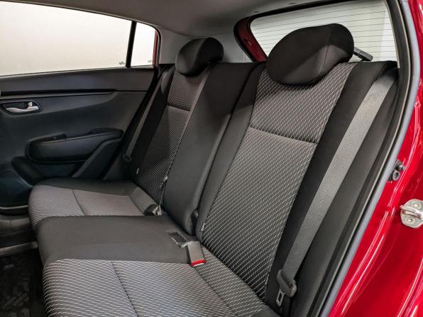 Kia Rio IV с пробегом 2019 года, цена 1 550 000 рублей, 62493 км, хэтчбек, Автокод Объявления