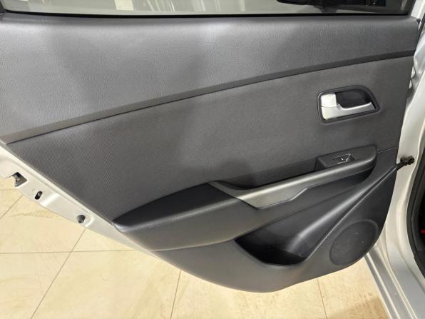 Kia Rio III Рестайлинг с пробегом 2015 года, цена 790 000 рублей, 244279 км, седан, Автокод Объявления