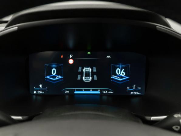 Hyundai Santa Fe IV Рестайлинг с пробегом 2022 года, цена 4 100 000 рублей, 38000 км, внедорожник, Автокод Объявления