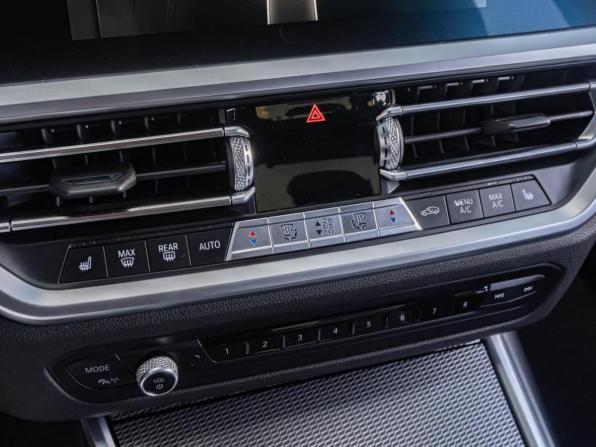 BMW 3 серии VII (G2x) с пробегом 2020 года, цена 3 499 000 рублей, 121837 км, седан, Автокод Объявления
