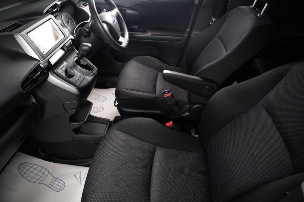 Toyota Wish II Рестайлинг Оренбург  - изображение 17
