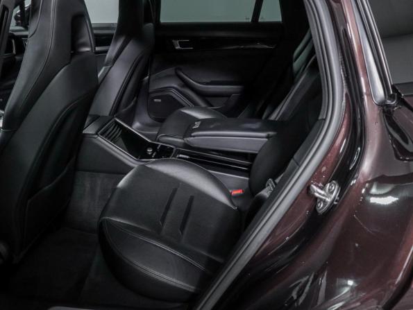 Porsche Panamera II с пробегом 2019 года, цена 7 050 000 рублей, 138049 км, универсал, Автокод Объявления