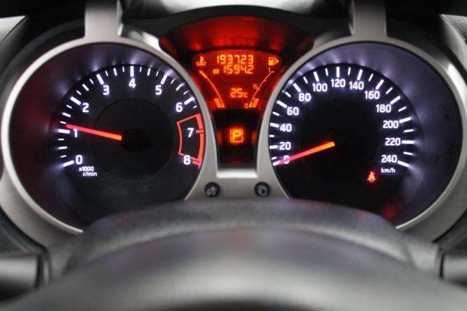 Nissan Juke I с пробегом 2011 года, цена 1 029 000 рублей, 192000 км, внедорожник, Автокод Объявления