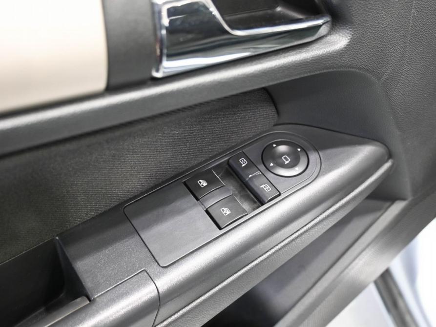 Opel Astra H Рестайлинг Ростов-на-Дону  - изображение 14