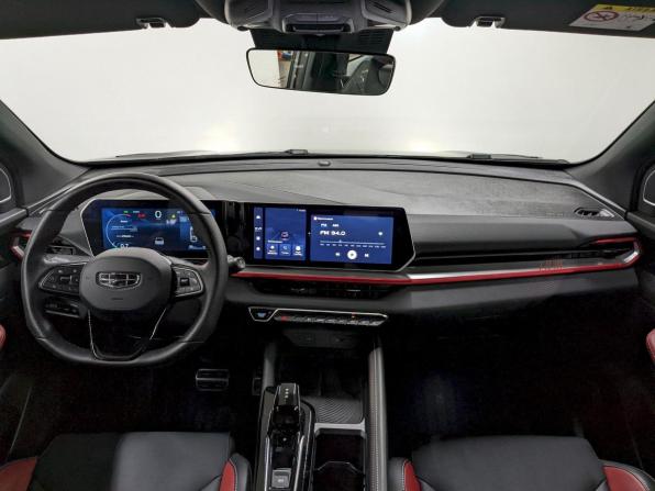 Geely Coolray I Рестайлинг с пробегом 2024 года, цена 2 190 000 рублей, 23664 км, внедорожник, Автокод Объявления
